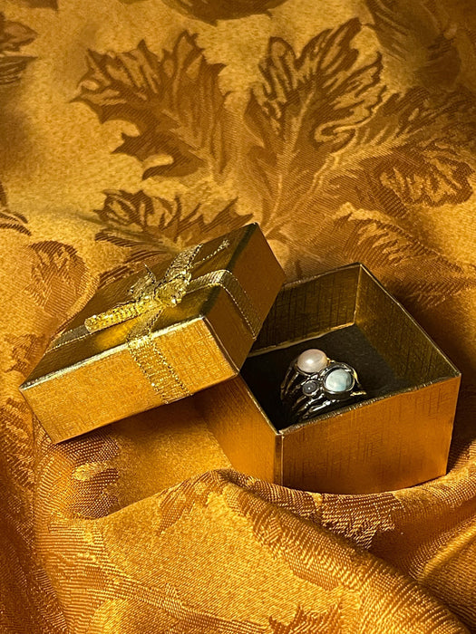 women's ring, magical, mystical, fantasy, light blue, white, gray, silver