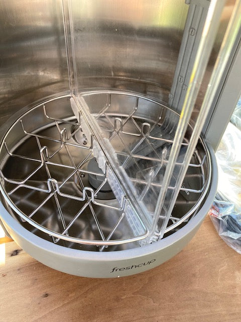 Compact Portable Dishwasher, efficient and cleans cups in seconds - NEW open box