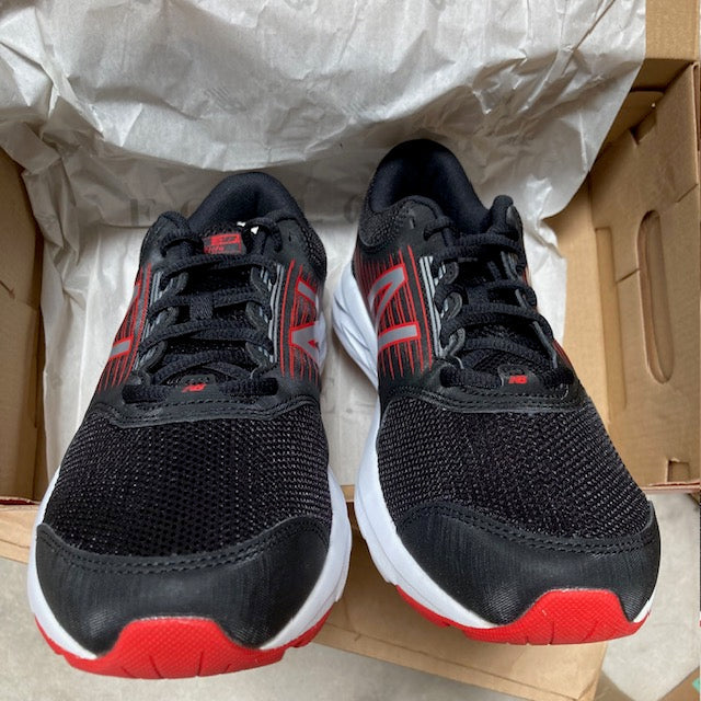 New Balance Low-Cut Sneakers Men US 8.5 Blk/Red M411CR1