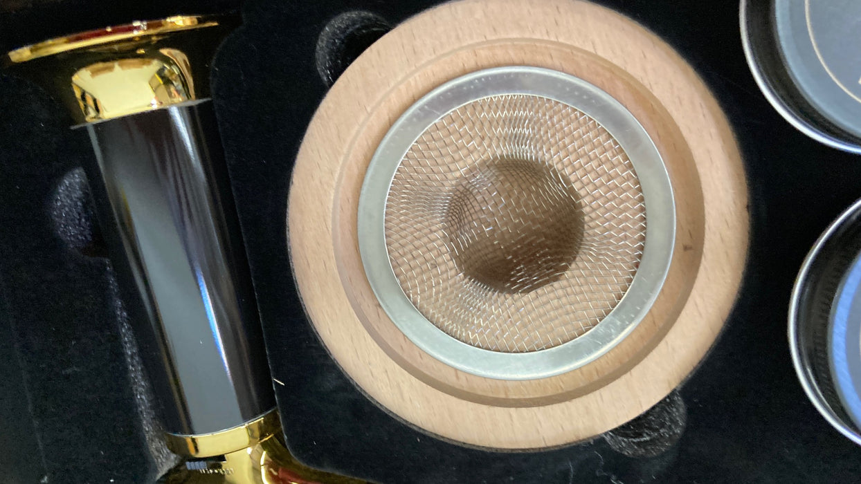 Cocktail Smoker Kit with Torch and 4 Flavors of Wood Chip