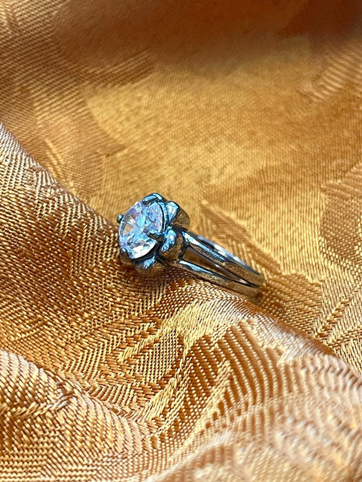 women's ring, floral, clear stone, circle, mystical, magical, cute, boho, silver