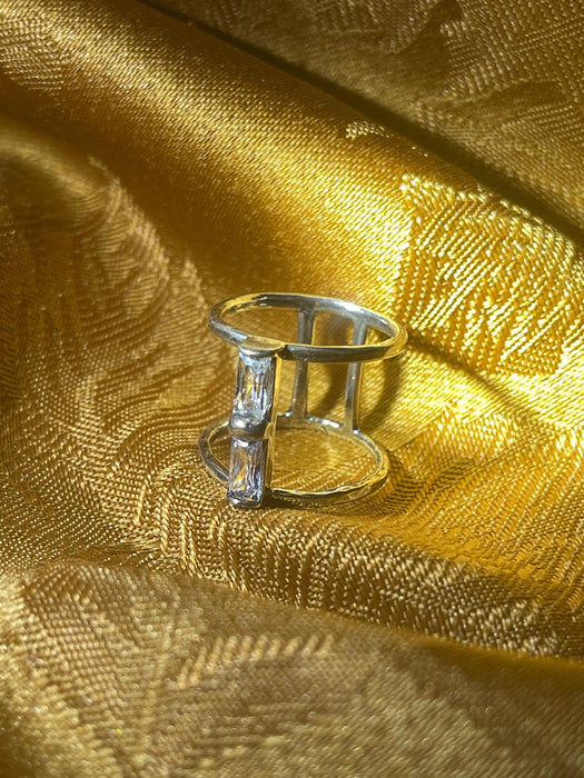 women's ring, plated silver, double banded, clear stones, magical, 925