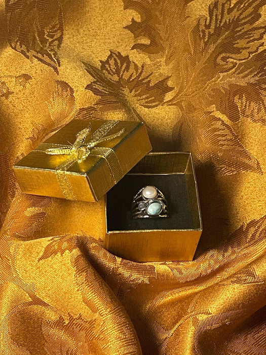 women's ring, magical, mystical, fantasy, light blue, white, gray, silver